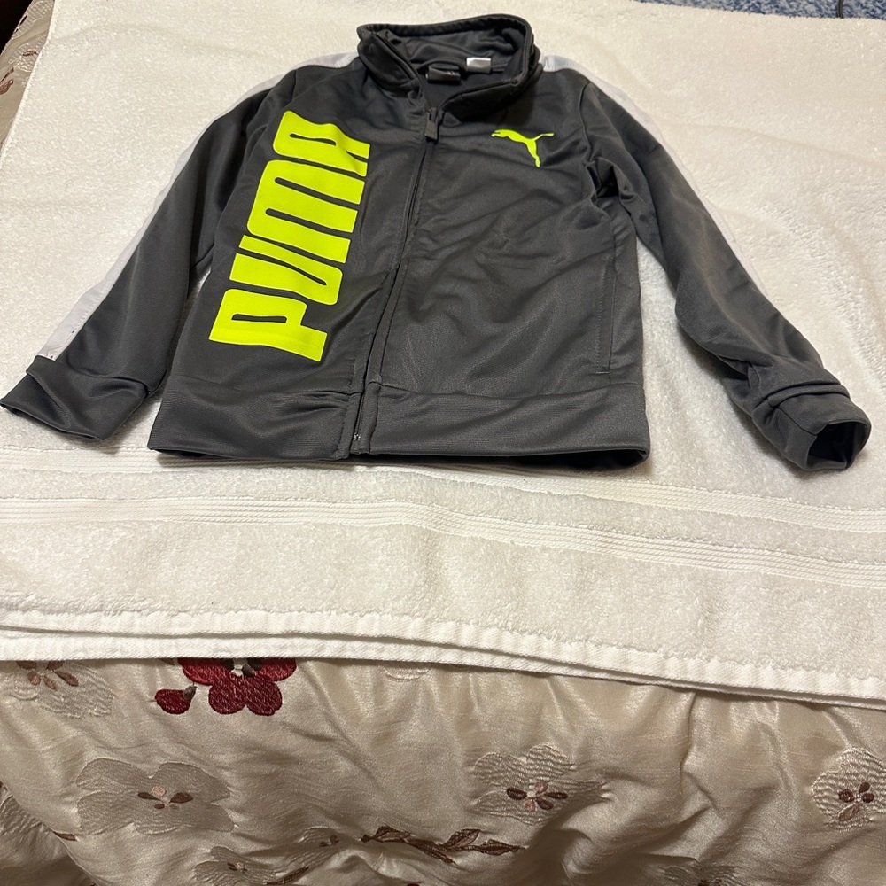 Puma Gray Jacket with Neon Yellow Logo size 4 full zip